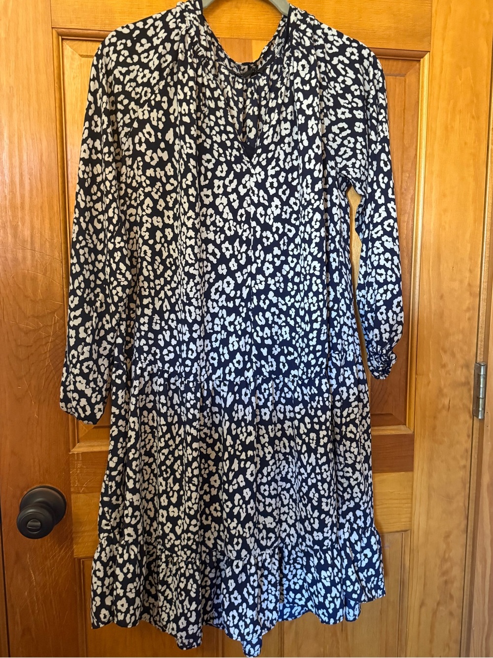 Banana Republic Navy and White Leopard Print Tiered Dress